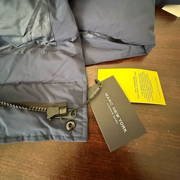 Marc  New York faux shearling lined hooded puffer coat size M - Picture 13 of 14